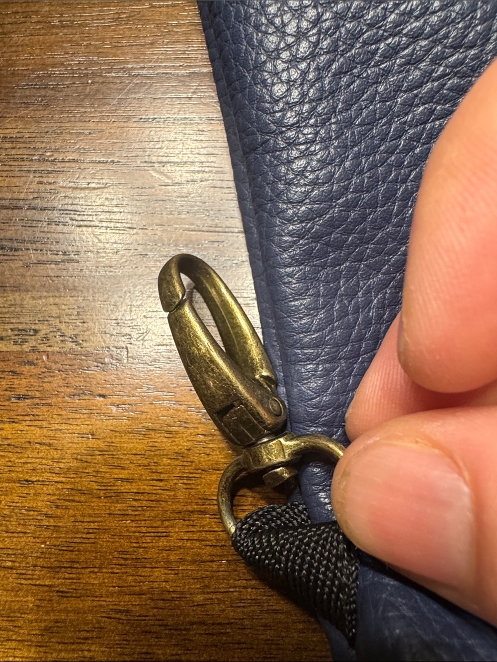 Winged Foot CC Valuables Pouch - Picture 5 of 5